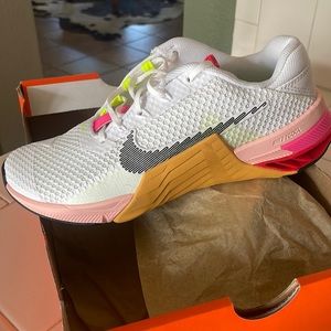 New Nike Metcon 7 X size womens 7.5
